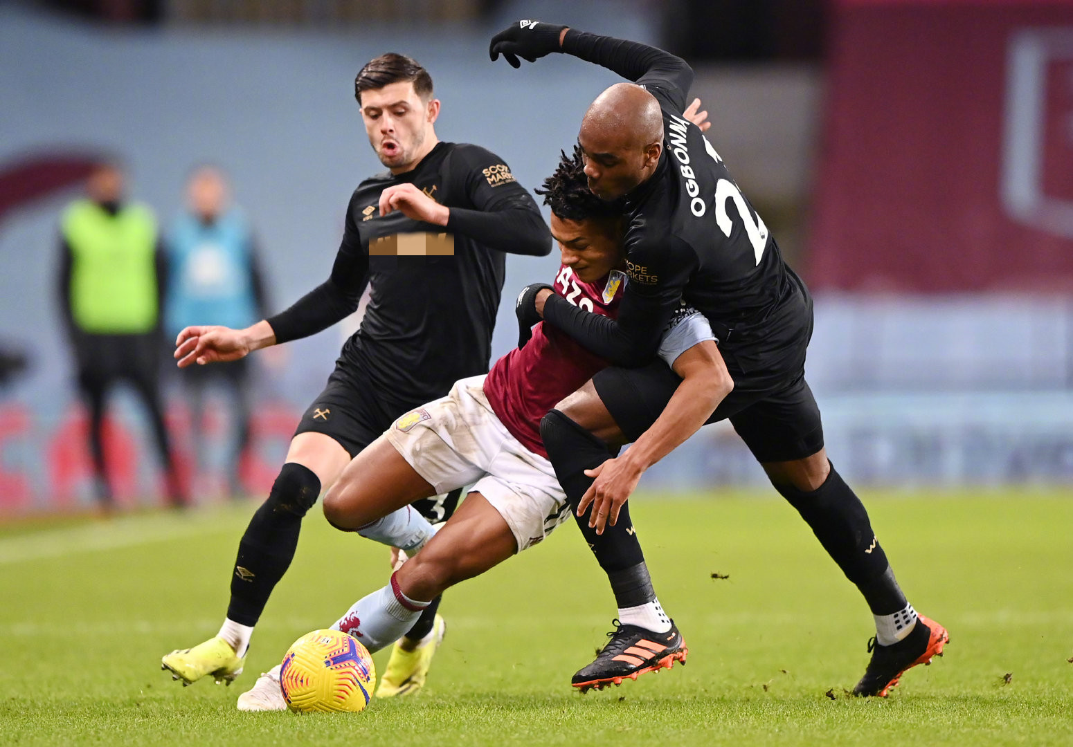 暂不续约 暂不续约